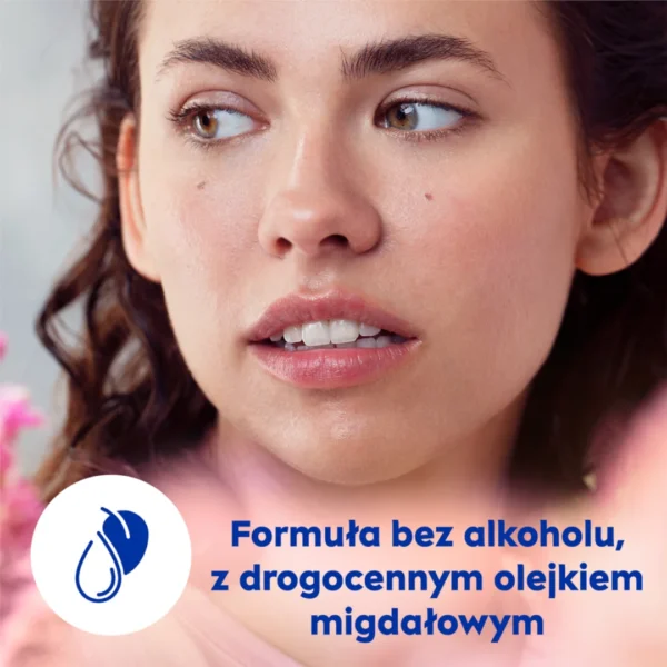 Nivea Nawilżane chusteczki do demakijażu 3 w 1 cera sucha i wrażliwa, 25 szt. - obrazek 3