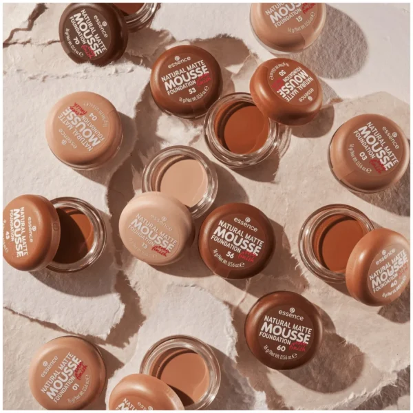 Essence Natural Matte Mousse Foundation podkład do twarzy w musie 01, 16 g - obrazek 3