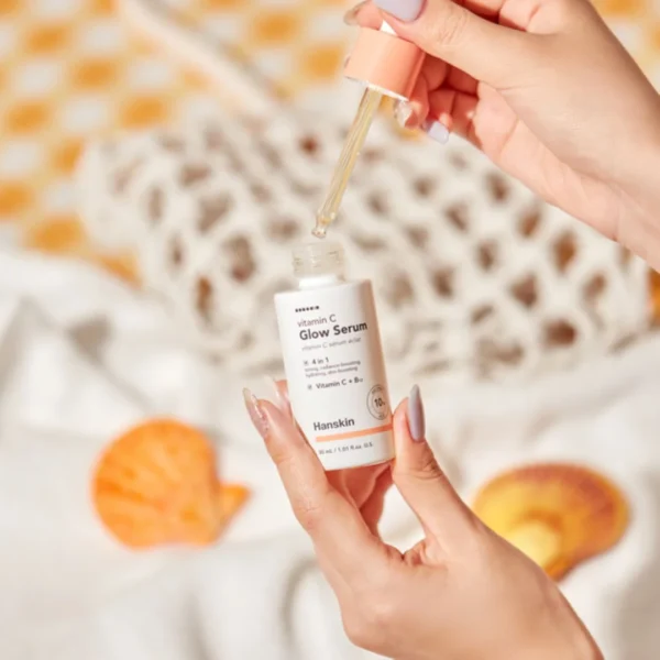 Hanskin serum do twarzy rozświetlające z witaminą C, 30 ml - obrazek 3